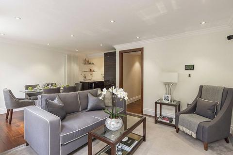 3 bedroom flat to rent, Garden House, Kensington Gardens Square, London