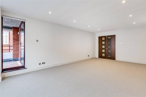 3 bedroom flat to rent, Evesham House, Hereford Road, London