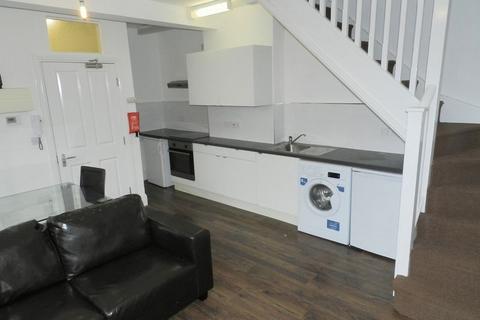 1 bedroom flat to rent, Clarendon Road, Leeds