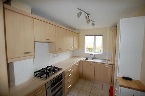 3 bedroom terraced house to rent, Cranberry Road, Witney, Oxon, OX28 1AE