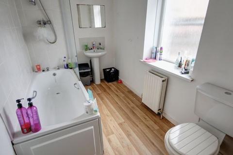 Mixed use to rent - Room 4, 3 Oak Close, North Street, Heavitree