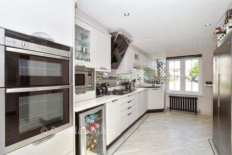 3 bedroom semi-detached house for sale, Park Side, Epping, Essex
