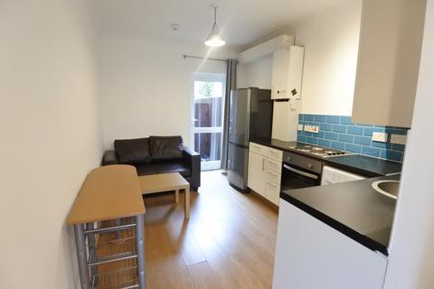 1 bedroom flat to rent, High Road, Willesden  NW10