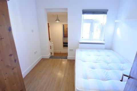 1 bedroom flat to rent, High Road, Willesden NW10