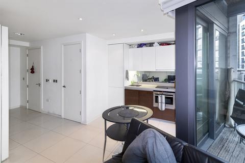 Studio to rent, Baltimore Wharf, Canary Wharf E14