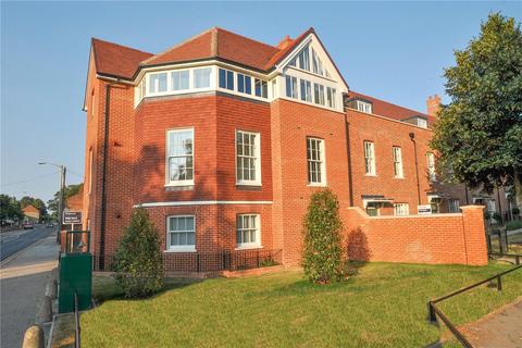 2 bedroom apartment for sale, Military Road, Canterbury, CT1