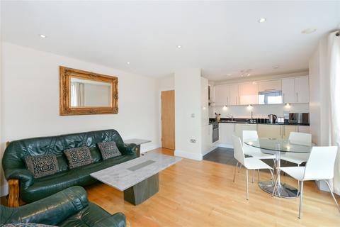 2 bedroom flat to rent - Wharfside Point South, 4 Prestons Road, London