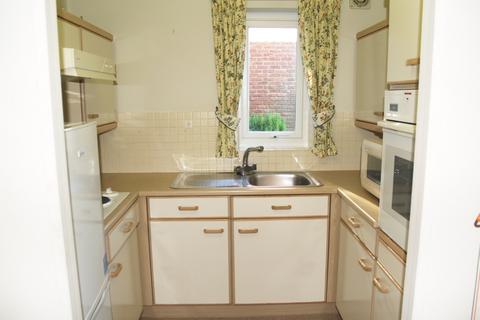 2 bedroom apartment for sale, Shelly Crescent Shirley Solihull
