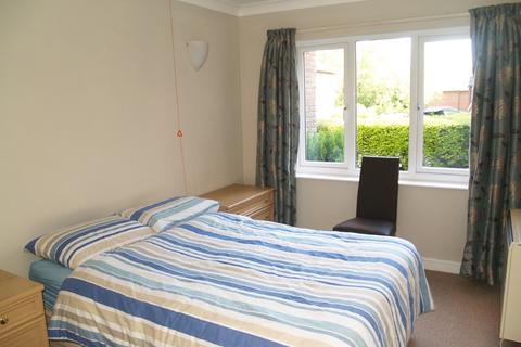 2 bedroom apartment for sale, Shelly Crescent Shirley Solihull