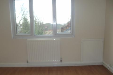 4 bedroom terraced house to rent, Rosehill, Willenhall