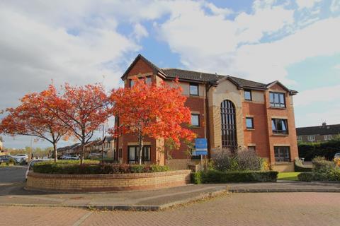 2 bedroom flat to rent, Carnbee Crescent, Liberton, Edinburgh, EH16