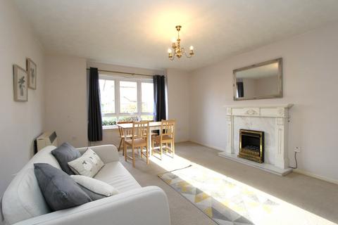 2 bedroom flat to rent, Carnbee Crescent, Liberton, Edinburgh, EH16