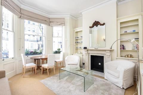 2 bedroom apartment to rent, Beaufort Gardens,  Knightsbridge,  SW3