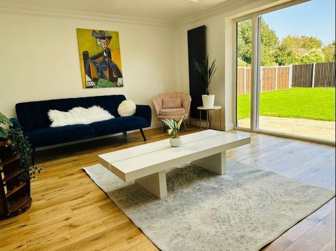 Lounge Area