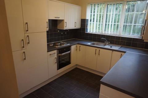 2 bedroom apartment to rent, Berkshire Drive, Congleton