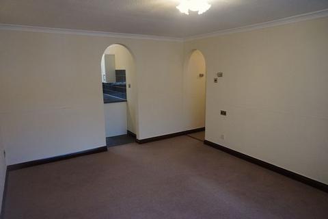 2 bedroom apartment to rent, Berkshire Drive, Congleton