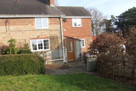 2 bedroom semi-detached house to rent, 2 Grange Farm Cottages, Fulletby