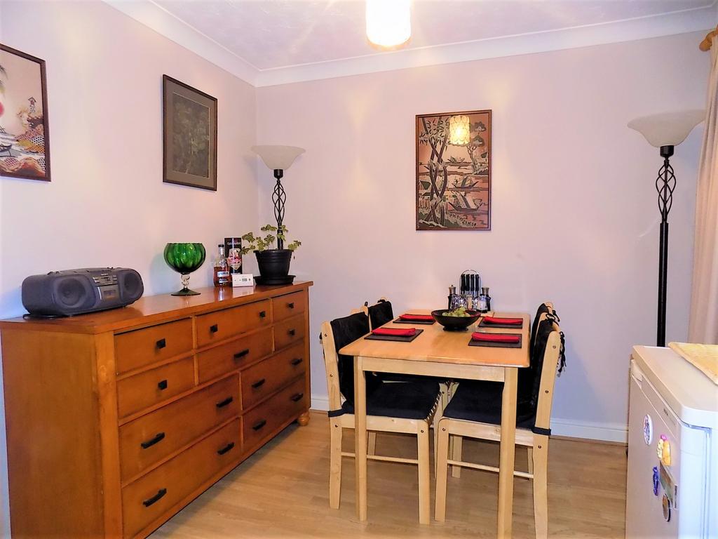 House in Leeds - View 5
