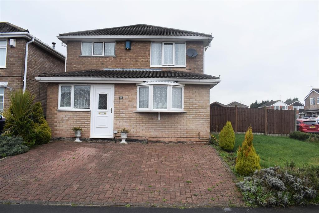 Cumberland Drive, Nuneaton 3 bed detached house £199,950