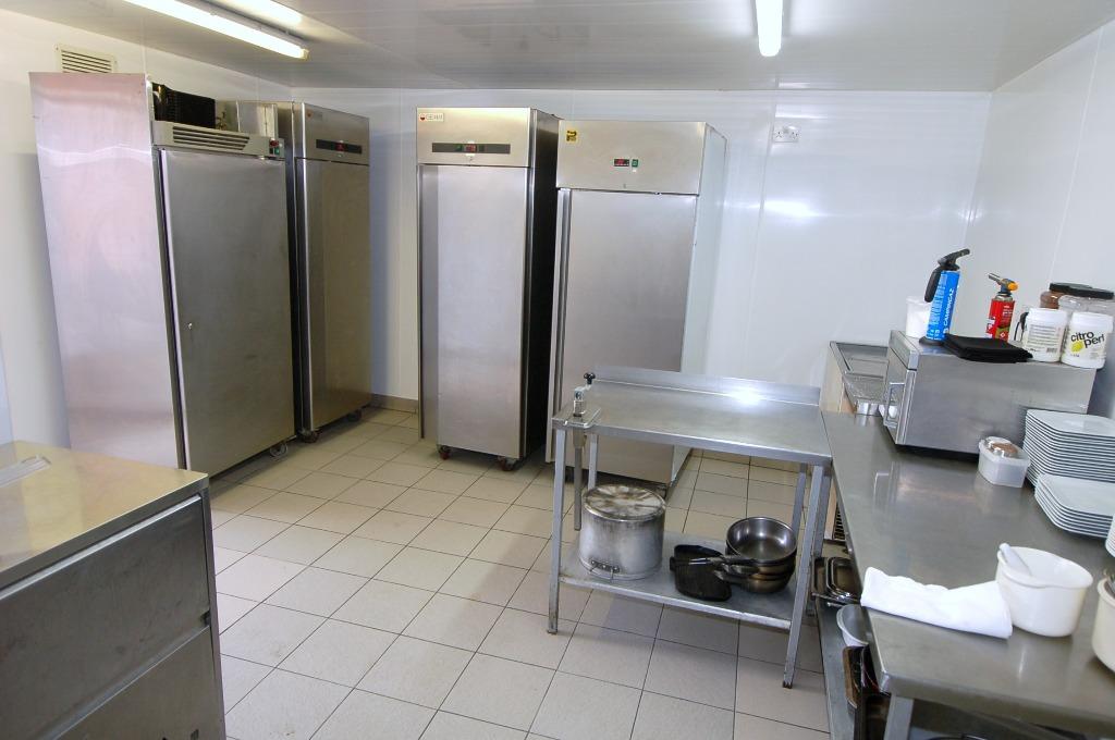 Kitchen/Store area