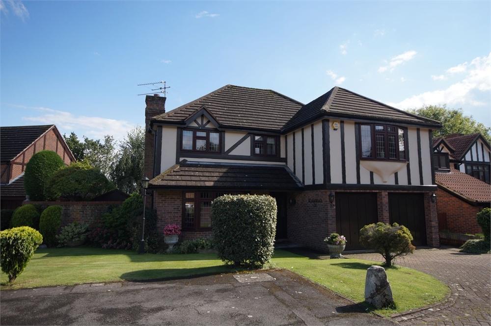 Kerris Way, Earley, READING, Berkshire 5 bed detached house £775,000
