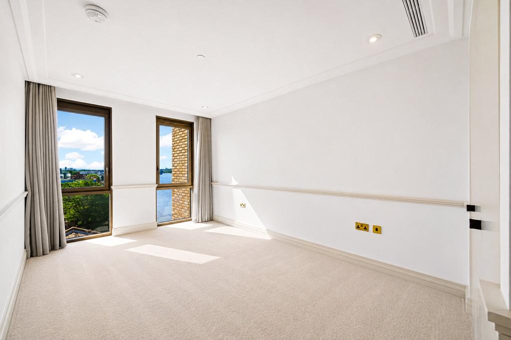 Apartment in Hammersmith - View 5