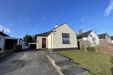 2 bedroom detached bungalow to rent, Menai Bridge, Isle of Anglesey