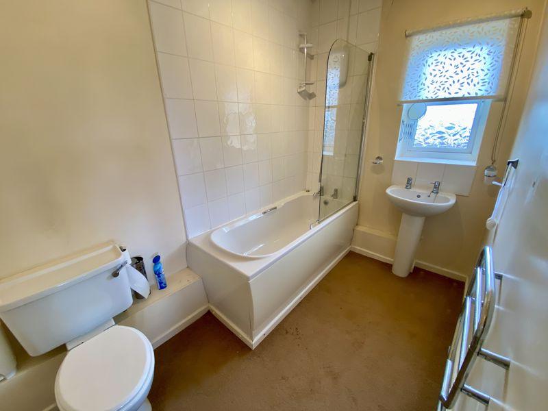 En Suite Bathroom/WC