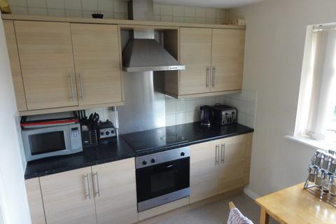 2 bedroom flat to rent, York Place, Shireoaks