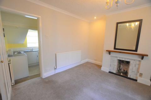 Studio to rent, Carlton Road, Worksop