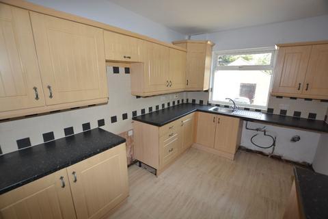 3 bedroom terraced house to rent, Sunnyside, worksop