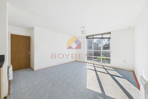 2 bedroom apartment for sale, Crouch Street, Colchester CO3