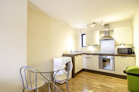 1 bedroom ground floor flat to rent, The Chandlers, Leeds LS2