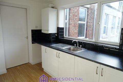 5 bedroom flat to rent, Ladykirk Road, Benwell NE4