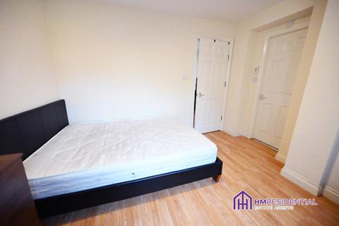 1 bedroom apartment to rent, Lewis Drive Flat 1, Fenham NE4