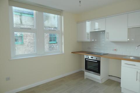 1 bedroom apartment to rent - Bear Street, Barnstaple, Devon, EX32
