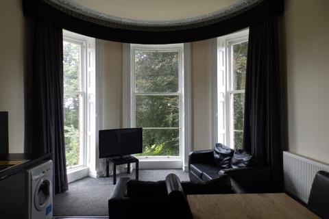 2 bedroom house share to rent - Apt 4, 3 Ribblesdale Place Preston PR1 3AF