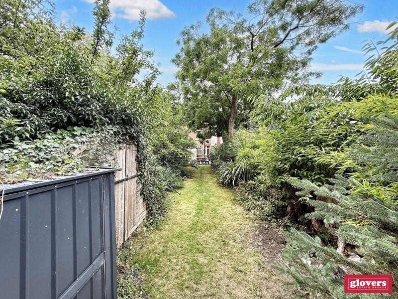 Photo 25