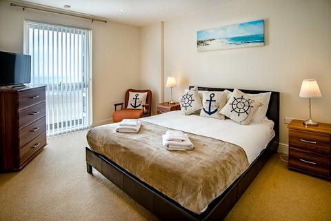 2 bedroom flat to rent, Meridian Bay, Trawler Road, Swansea. SA1 1PL
