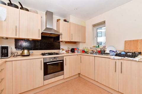 2 bedroom apartment for sale, Kendra Hall Road, South Croydon, Surrey