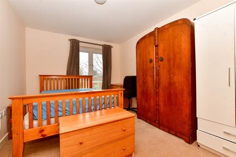 2 bedroom apartment for sale, Kendra Hall Road, South Croydon, Surrey