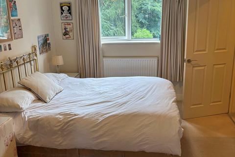 undefined, Linkside East, Beacon Hill, Hindhead, Surrey GU26