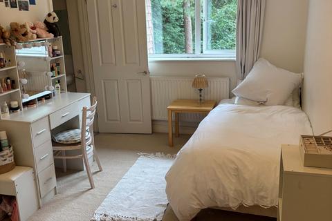 undefined, Linkside East, Beacon Hill, Hindhead, Surrey GU26