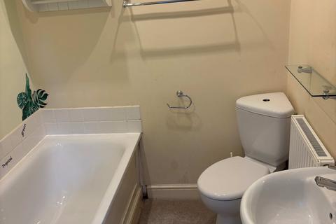 undefined, Linkside East, Beacon Hill, Hindhead, Surrey GU26