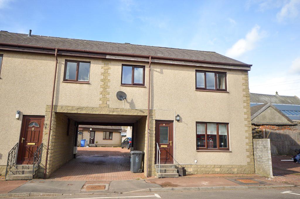 Queen Street, Stonehouse, South Lanarkshire, ML9 2 bed flat £450 pcm