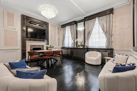3 bedroom maisonette for sale, Carlisle Street, Soho, London