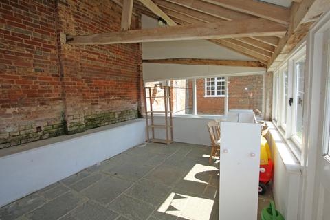 2 bedroom detached bungalow to rent - Delmonden Lane, Hawkhurst