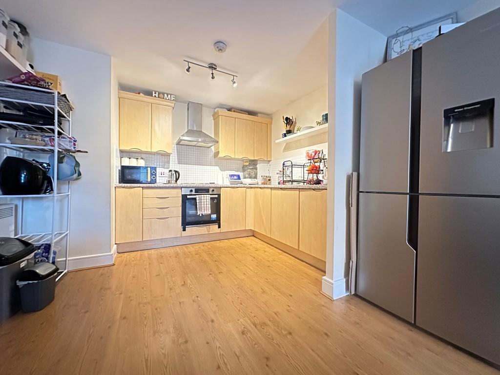3 starling kitchen