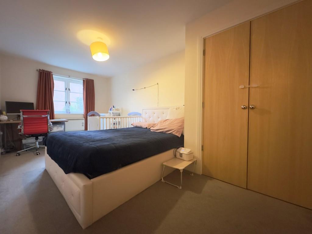 3 starling bedroom