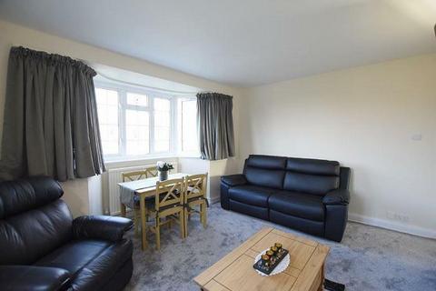 2 bedroom apartment to rent, Ballards Lane,  Finchley,  N3